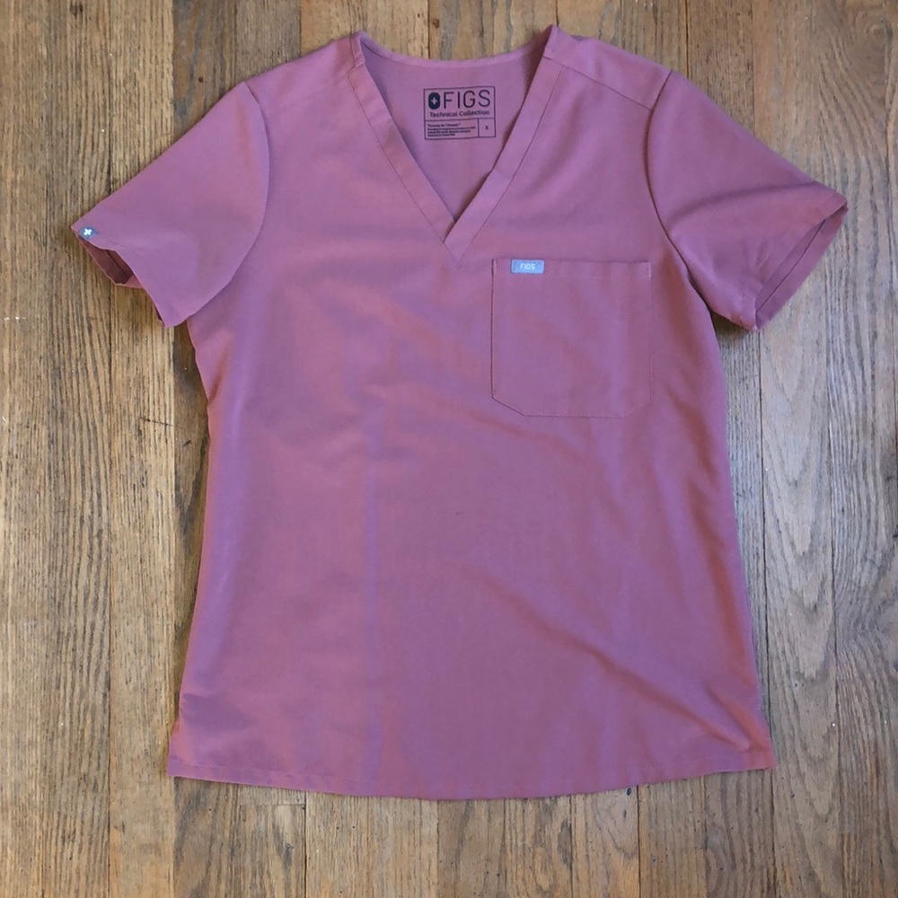 FIGS Mauve Catarina One-Pocket Scrub Top (Small)